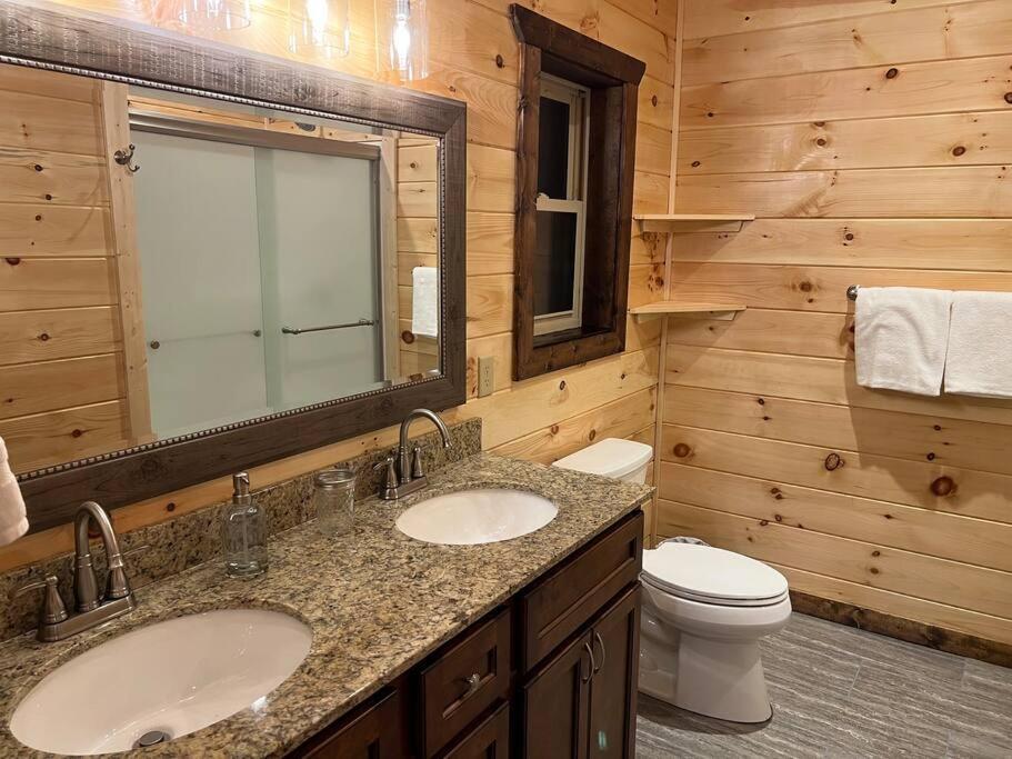 * * 4 Master Bedrooms, Views, Theater, Arcade, Evc Gatlinburg Exterior foto