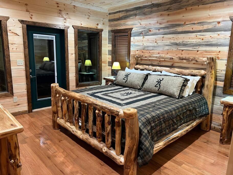 * * 4 Master Bedrooms, Views, Theater, Arcade, Evc Gatlinburg Exterior foto